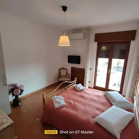 Casa Fiore Apartment *
